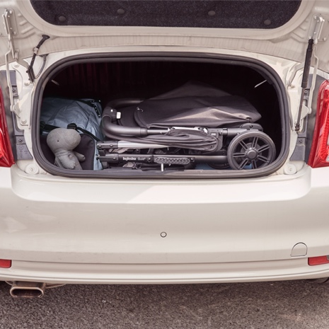 img1702931638 taşıt, araç, araba, kara taşıtı, sandık, ağaç gövdesi içeren bir resimAçıklama otomatik olarak oluşturuldu
